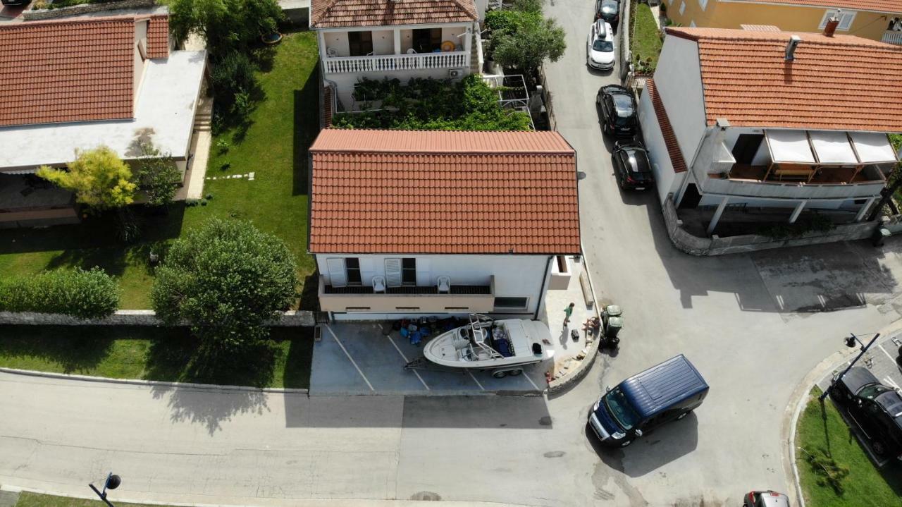 Apartments Anastazija Nin Rom bilde